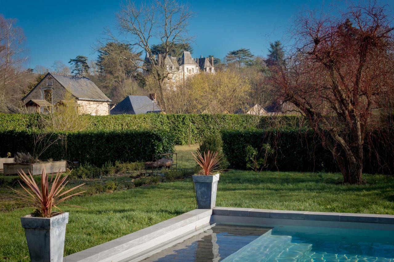 Le Presbytere Du Vigneau Menil Exterior photo